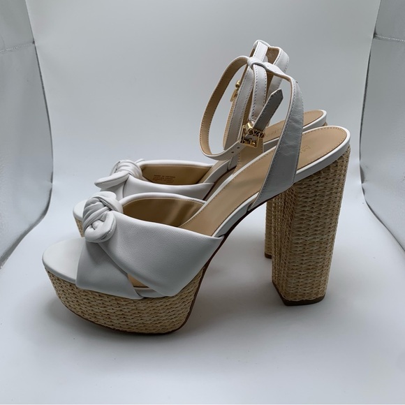 NWOB Michael Kors Sadie Leather Bow Platform Sandals white size9.5M women’s 2033 - Picture 1 of 10